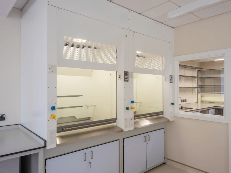 新能源鋰電池實驗室新建、改建、擴建工程注意事項